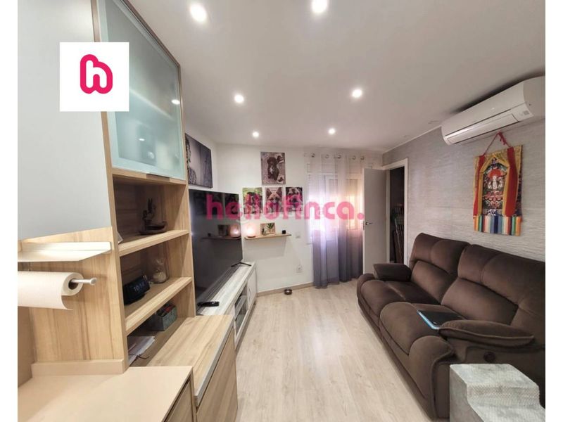 Foto ec211eea-87e0-436d-8c4d-91c7aae46587. Piso  a la venta maresme, barcelona barrio de la Cirera parte alta en Mataró