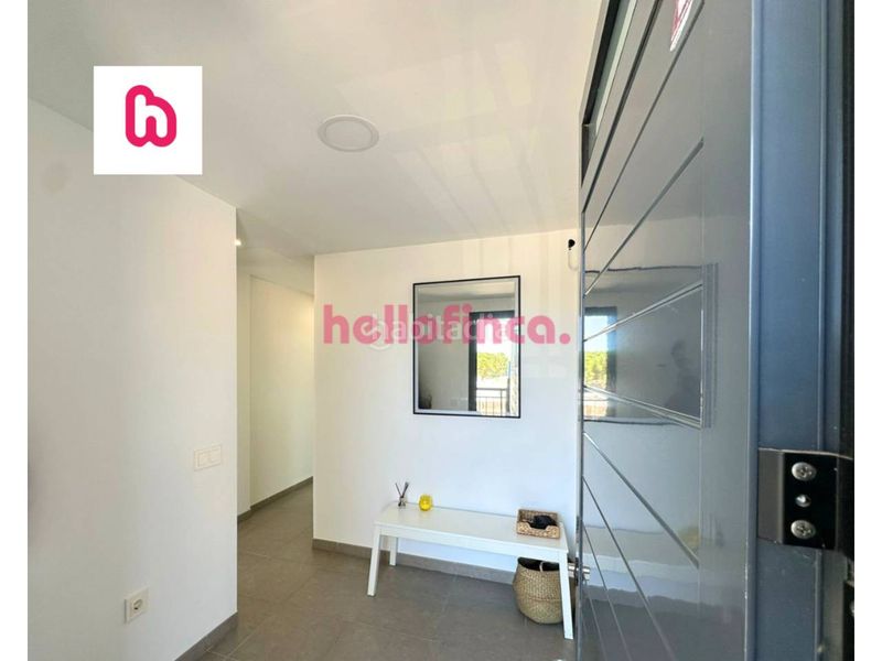 Foto 0d22b6f1-ffc3-4560-b9e2-f8052414c355. Pis amb aparcament a Calafat Ametlla de Mar (L´)