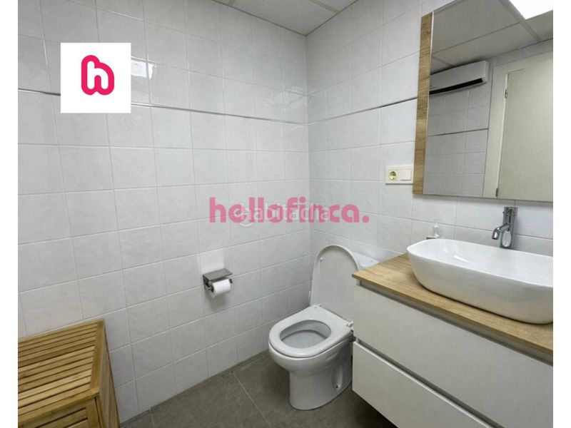 Foto 87617655-508c-42ef-8f27-1f4b764c4171. Pis amb aparcament a Calafat Ametlla de Mar (L´)