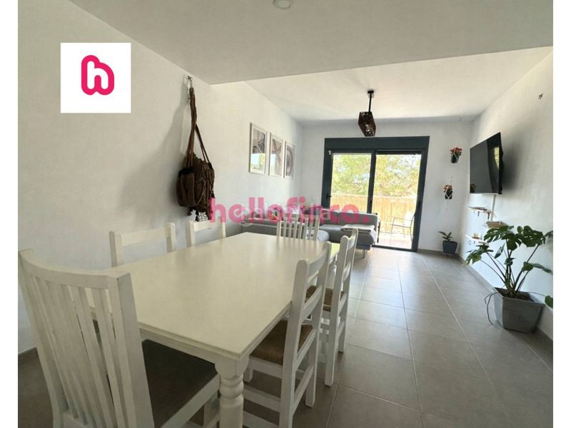 Foto acdd654b-ee19-4657-b8e5-f413b9de4c0f. Pis amb aparcament a Calafat Ametlla de Mar (L´)