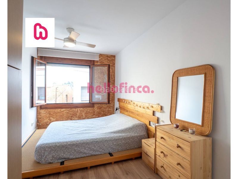 Foto b843cc55-ade8-4324-973b-9904c5bfd765. Casa adosada  en Ullastrell