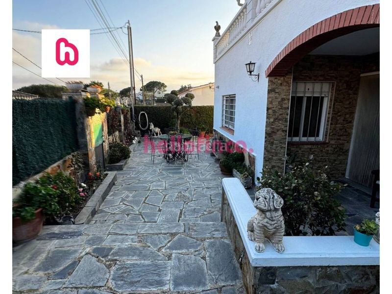 Foto d04ceeb0-6efb-465f-b048-5e4e5c99201f. Xalet amb calefacció aparcament a Aiguaviva Parc Vidreres