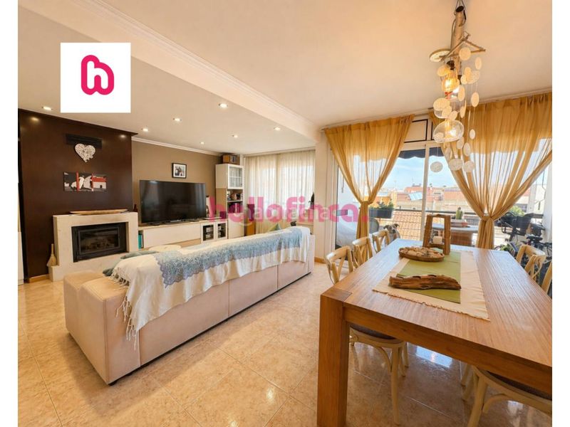 Foto e06f2cda-90d2-4d94-8dd7-c425418c5ccd. Dúplex  a la venta en el centro en Malgrat de Mar