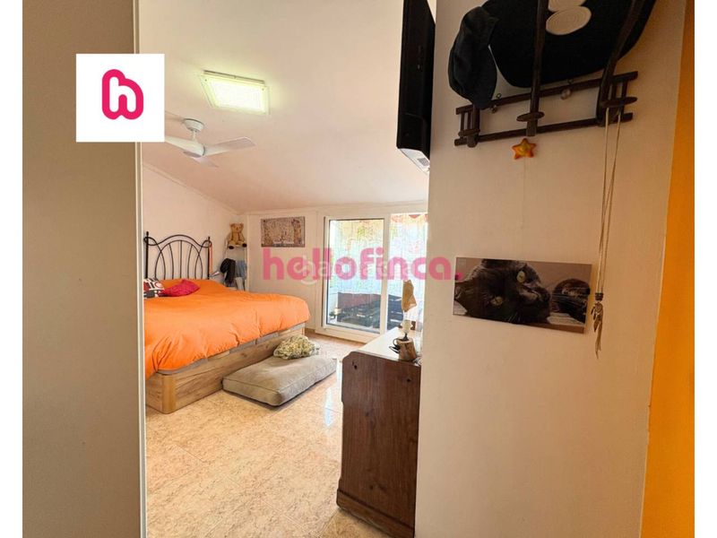 Foto fdb71f84-4b25-4036-a58c-9567b8c51b88. Dúplex  a la venta en el centro en Malgrat de Mar