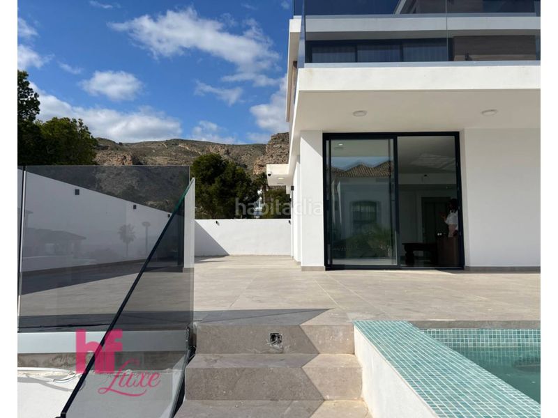 Foto 04400069-8703-498e-ab8b-365a6943f87d. Xalet amb calefacció aparcament piscina a Golf Bahía Finestrat