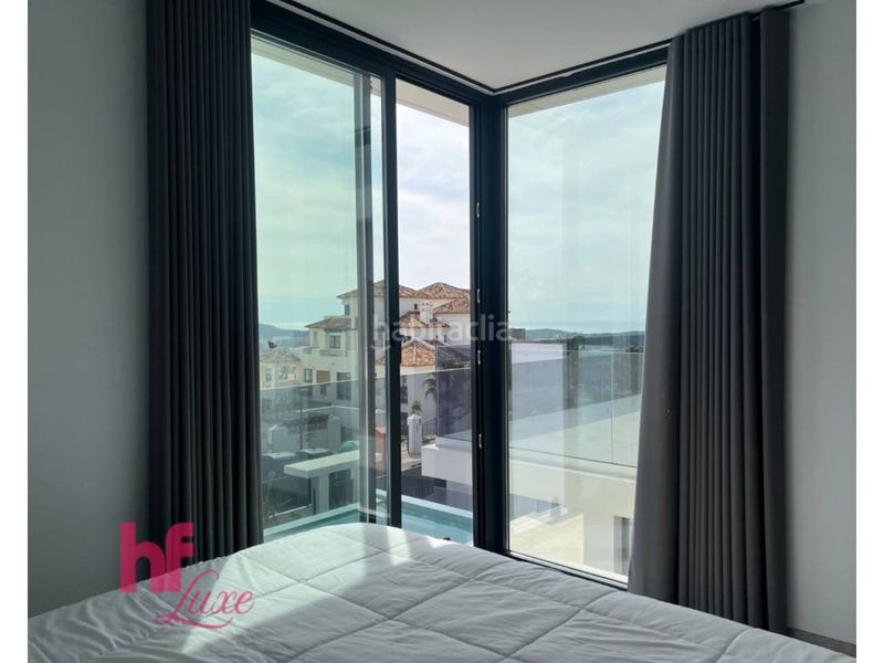 Foto 4b5e15d3-6b34-40b8-9a6f-915f607360d7. Xalet amb calefacció aparcament piscina a Golf Bahía Finestrat