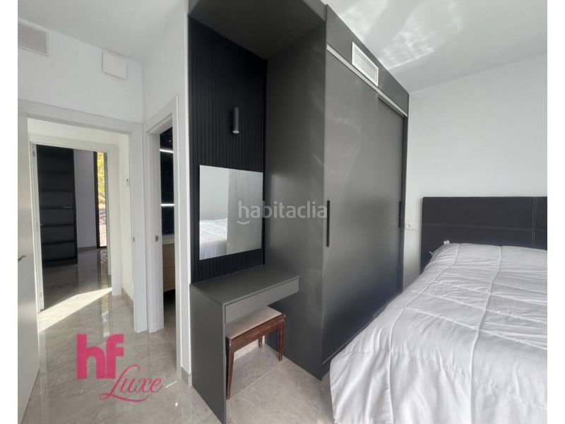 Foto 5ad895c9-9a09-4bb8-9282-81e3744bb7dc. Xalet amb calefacció aparcament piscina a Golf Bahía Finestrat