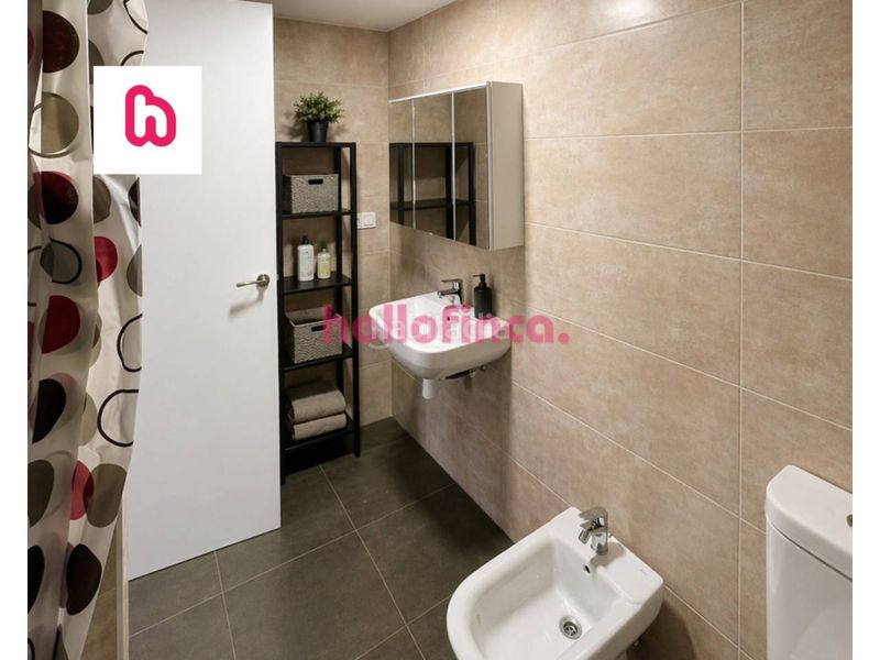 Foto b179e3f0-9f69-4ed5-a12f-33a3ebf23c8f. Pis amb calefacció aparcament a Prats de Lluçanès
