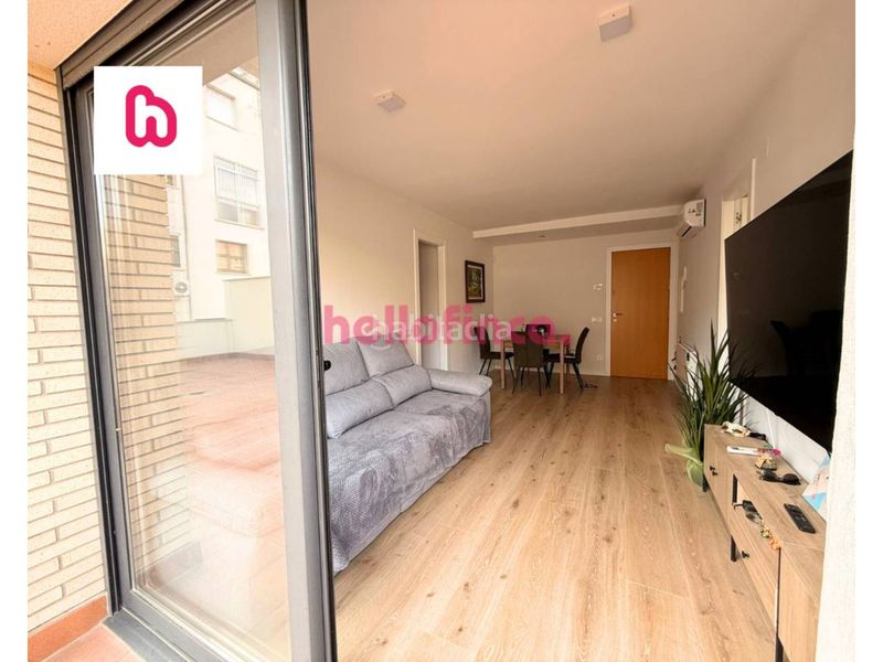 Foto fe663812-6163-413e-83d9-d03e59e5f553. Pis amb calefacció aparcament a Prats de Lluçanès