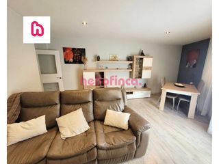 Etagenwohnung  Calle sant agustí. Exclusiva vivienda reformada a estrenar en pleno centro de igual