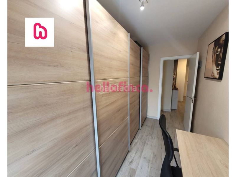 Foto aaca42e0-d934-47d1-8fed-5786e331f0e5. Pis amb calefacció a Centre Igualada