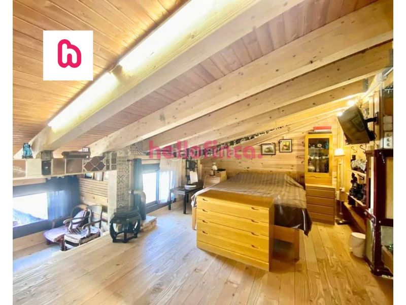 Foto def40680-87d2-4685-9694-5dfad90b4e29. Dúplex amb calefacció a Sant Joan les Fonts