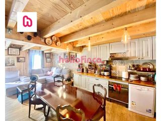 Duplex  Calle sant antoni. D�plex con encanto reformado en sant joan les fonts  garrotxa