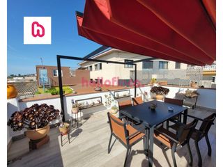 Duplex  Pasaje còrdova. Dúplex reformado con terraza de 25 m en palafolls  listo para en