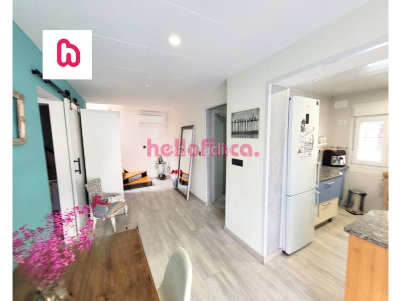 Foto 54054fc1-0ca2-4540-ad5c-fe26235132a4. Dúplex amb calefacció a Palafolls