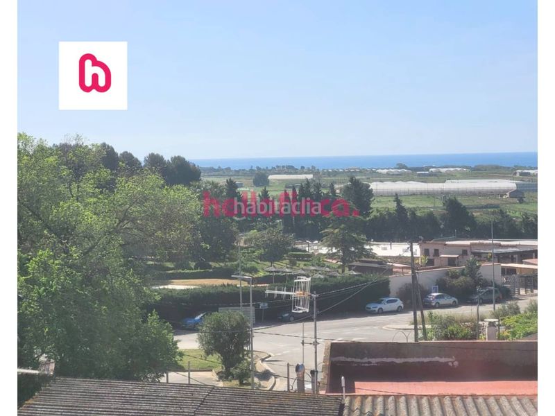 Foto c0705bbd-1123-4b74-997c-54bb57ae73bc. Dúplex amb calefacció a Palafolls