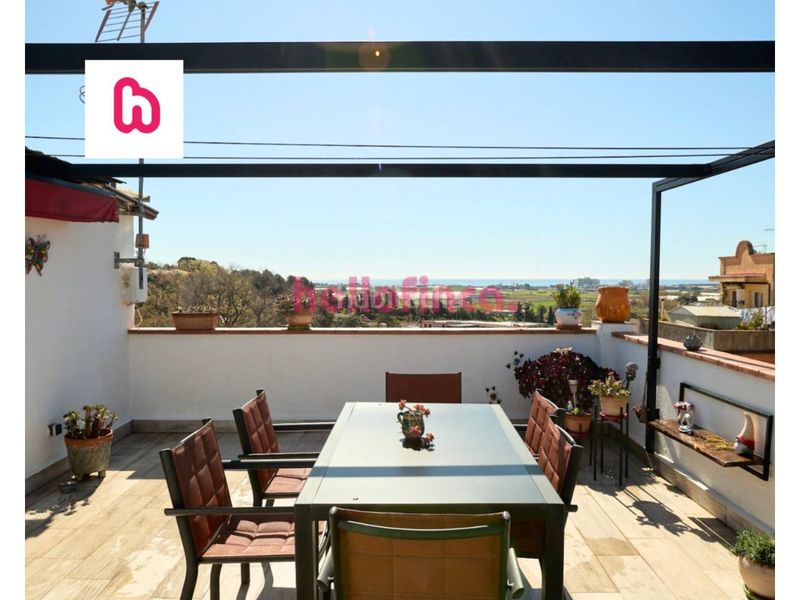 Foto ce3112a1-7603-46b0-bfee-4482e460146f. Dúplex amb calefacció a Palafolls