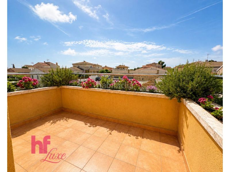 Foto a0412a9d-b1cd-40a3-b5b6-1e9666a8cc58. Xalet amb calefacció aparcament piscina a Mas Trader-Corral d´En Tort-Corral d´En Cona Cubelles