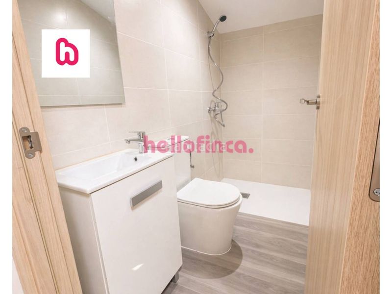 Foto 9316b9f4-bb12-407a-8fe0-e1c50003e1c5. Pis a Congost-Santa Caterina Manresa