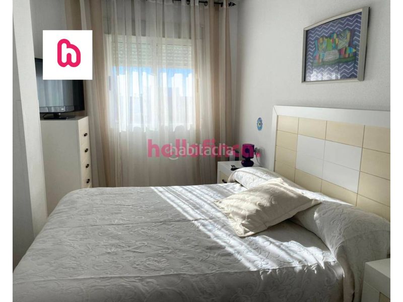 Foto 18c06666-35e8-4738-9248-2d2244232bb4. Àtic amb calefacció a Zona Playa del Cura Torrevieja