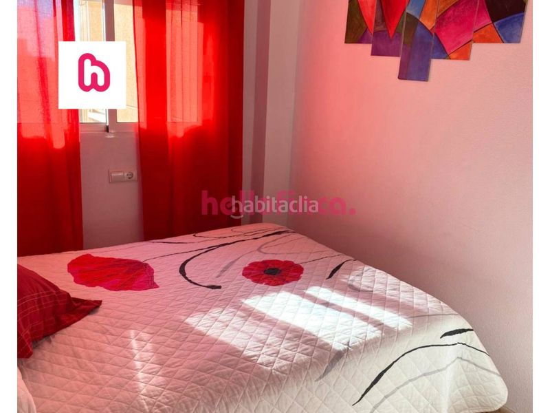 Foto 37d12016-6617-4815-89a4-ee1efe76bb08. Àtic amb calefacció a Zona Playa del Cura Torrevieja
