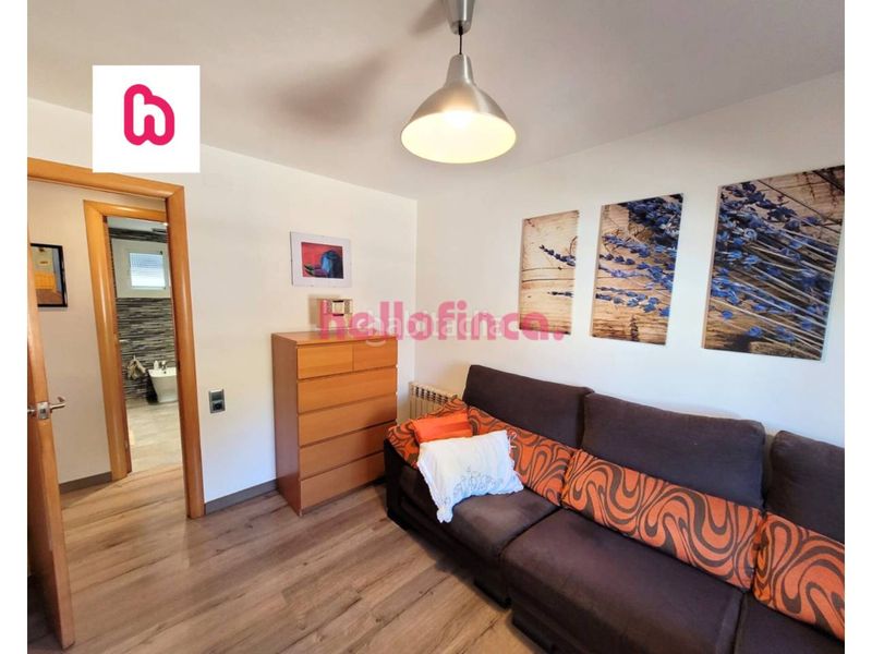 Foto 3945af6c-1d9d-452f-8421-039b8748ae36. Pis amb calefacció a Teià