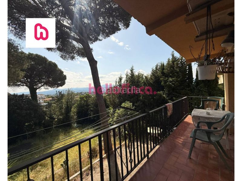 Foto b1683e7d-2578-43c3-a263-d732414bfc37. Casa amb calefacció aparcament a Gualba