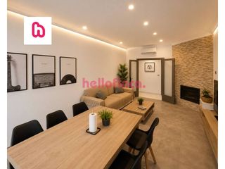 Appartement  Calle sant jordi. Piso reformado con chimenea, balc�n y licencia tur�stica en nav�
