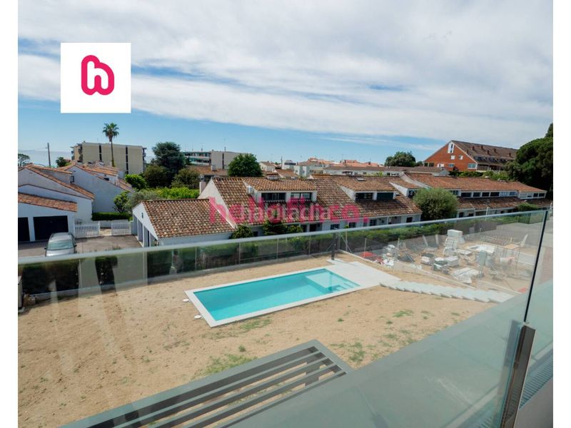 Foto 37db269e-d2a6-4932-a47a-46c6f95f51f9. Xalet amb calefacció aparcament piscina a Centre Sant Andreu de Llavaneres
