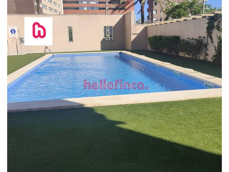 Foto 77f1e3d7-5113-4f55-9bc5-810c30d4afe9. Dúplex amb calefacció aparcament piscina a Port Badalona
