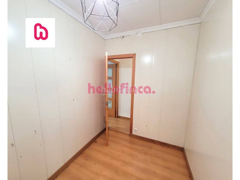 Foto f7a280f0-3eeb-42a1-a5d9-a1e53cccf3bc. Pis amb calefacció a Can Mas Ripollet