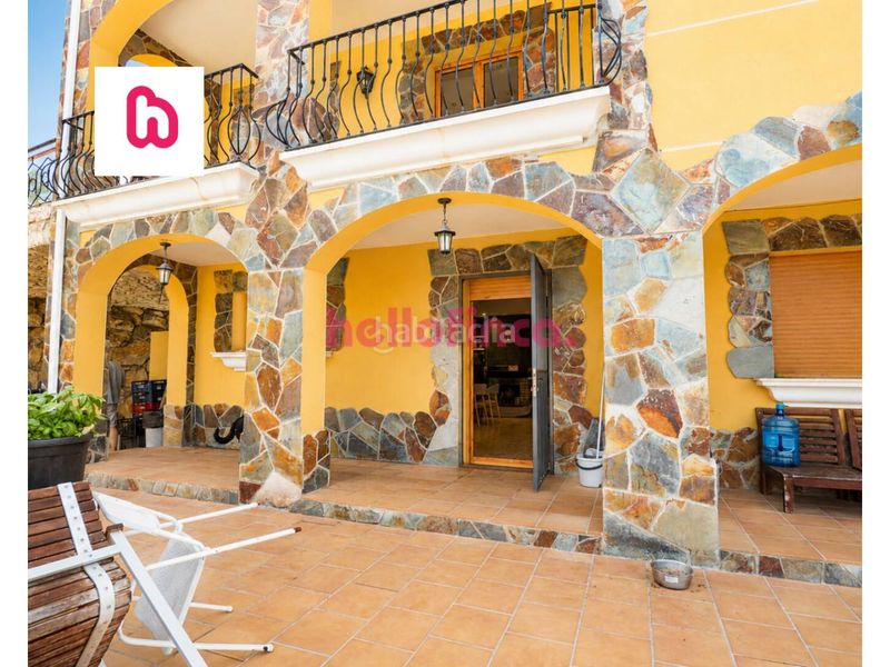 Foto f5b63643-92b5-40e7-9ecb-af0a67bcecf3. Xalet amb calefacció aparcament a Olivella