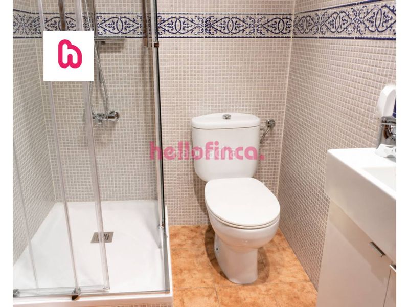 Foto e17c9060-b783-48d8-98ca-97a01f656c47. Àtic amb calefacció a Lloreda Badalona