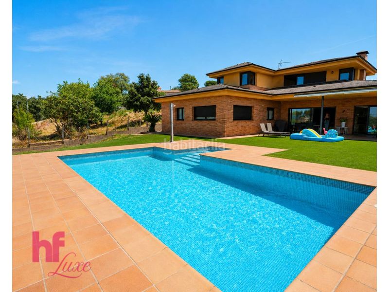 Foto ede8da92-9957-4c27-8983-fccc2f91de7b. Xalet amb calefacció aparcament piscina a Lliçà de Vall