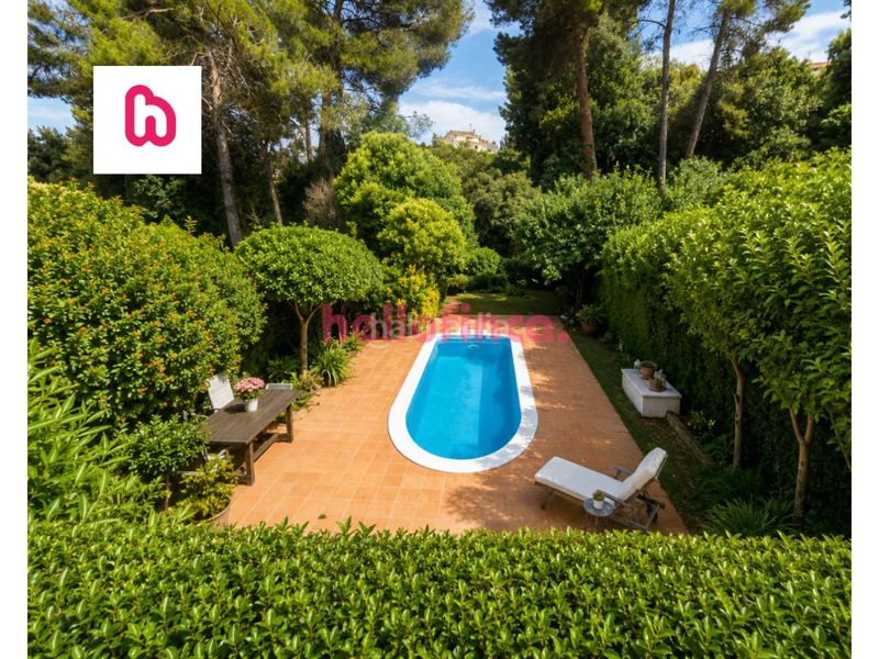 Foto 0ab2a58d-d2aa-4a7f-b7e5-d4d3b08acbf6. Xalet amb calefacció aparcament piscina a Can Rial Esparreguera