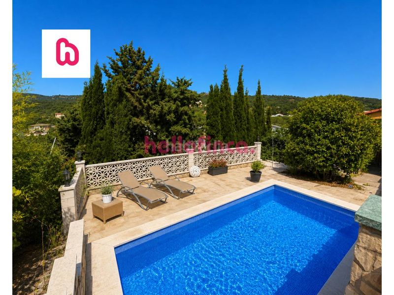 Foto d8b78383-3b55-4212-9474-6084a9836e2c. Xalet amb aparcament piscina a Niàgara Parc -Àgora Parc Tordera