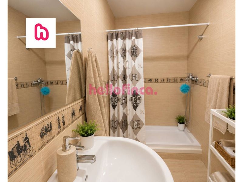 Foto ad124651-68a3-4c7a-8bc4-f32cdeed2096. Pis a Creu de Barberà Sabadell