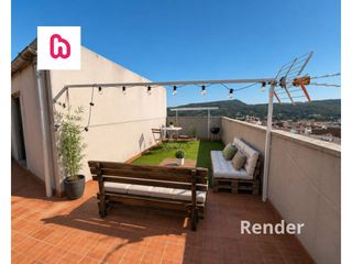 Appartement  Calle ramón llull. Piso exterior de 3 habitaciones con balcón y terraza en vilanova