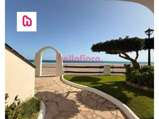 Etagenwohnung  Calle de la moixarra. Planta baja de ensueño en primera línea de mar en el racó de san