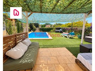 Casa aparellada  Calle rosella. Casa pareada con piscina en mas alba  sant pere de ribes.