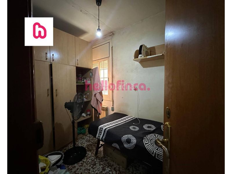 Foto ae2df91f-bfd7-4488-a193-71b291985a3b. Casa adossada amb calefacció aparcament a Artigues Badalona