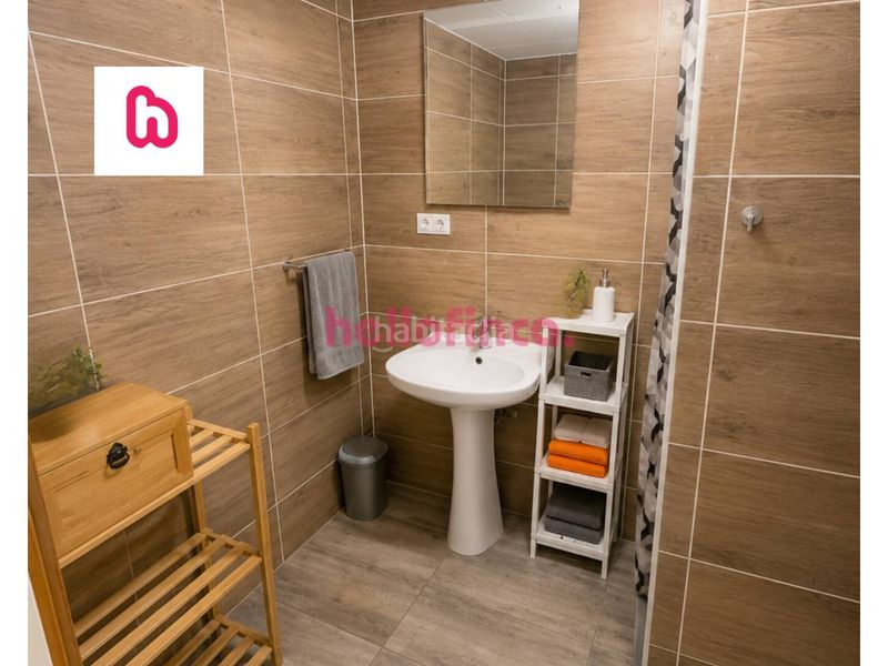 Foto bd85a702-3d3f-40e7-a9f1-27b228951d16. Pis a Manlleu