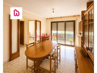 Appartamento  Bajada sant nicolau. Amplio piso de 3 habitaciones en pleno centro de igualada