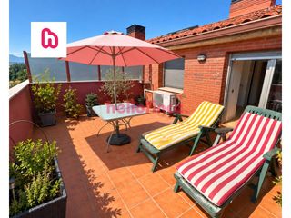 Duplex  Calle riu cardener. Espectacular dúplex reformado con terraza en el mas  sant joan d