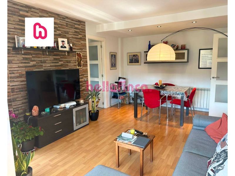 Foto 4a650622-8c96-4808-a00a-b83c98d86fbe. Duplex con riscaldamento parcheggio in Sant Joan de Vilatorrada