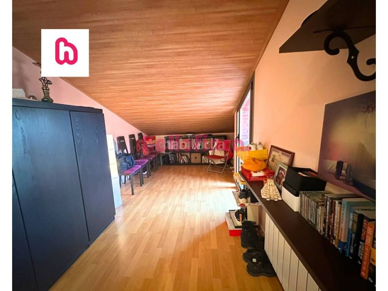 Foto ca00f0bf-1351-4095-b941-3172e4e35644. Duplex con riscaldamento parcheggio in Sant Joan de Vilatorrada