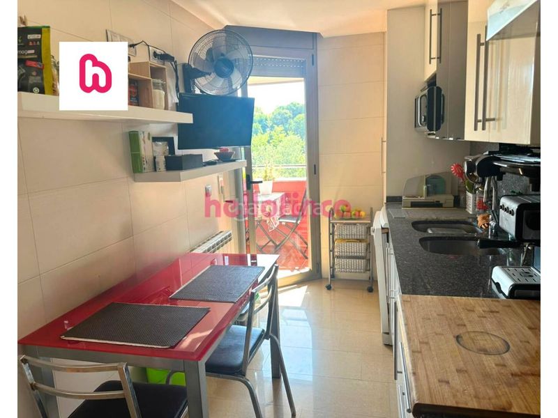 Foto da72e658-fa99-4129-8335-5cadc0ecd8f7. Duplex con riscaldamento parcheggio in Sant Joan de Vilatorrada