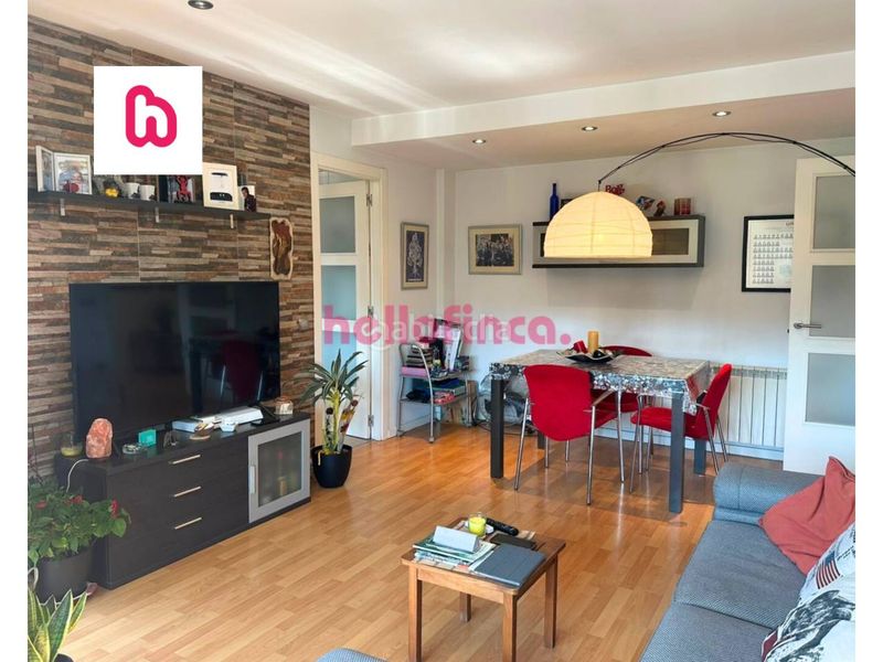 Foto fb161781-3e69-4cca-b423-f655f07b504f. Duplex con riscaldamento parcheggio in Sant Joan de Vilatorrada