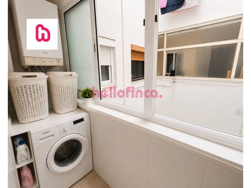 Foto c2499bec-77ea-493d-b762-3d26d0823c68. Flat with heating in Centre Ripollet
