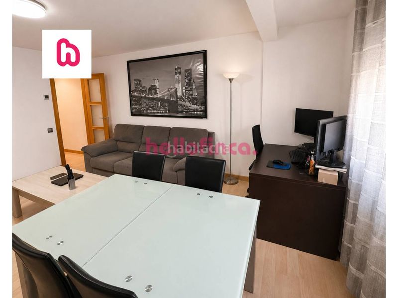 Foto f4ace760-56de-414e-90a0-975fb4bf58fd. Flat with heating in Centre Ripollet
